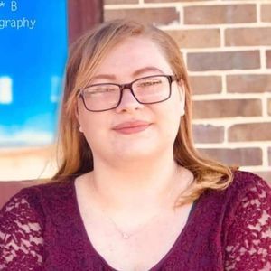 Meet your Posher, Tesia